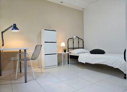 Lakeview Estate (D20), Apartment #625778151